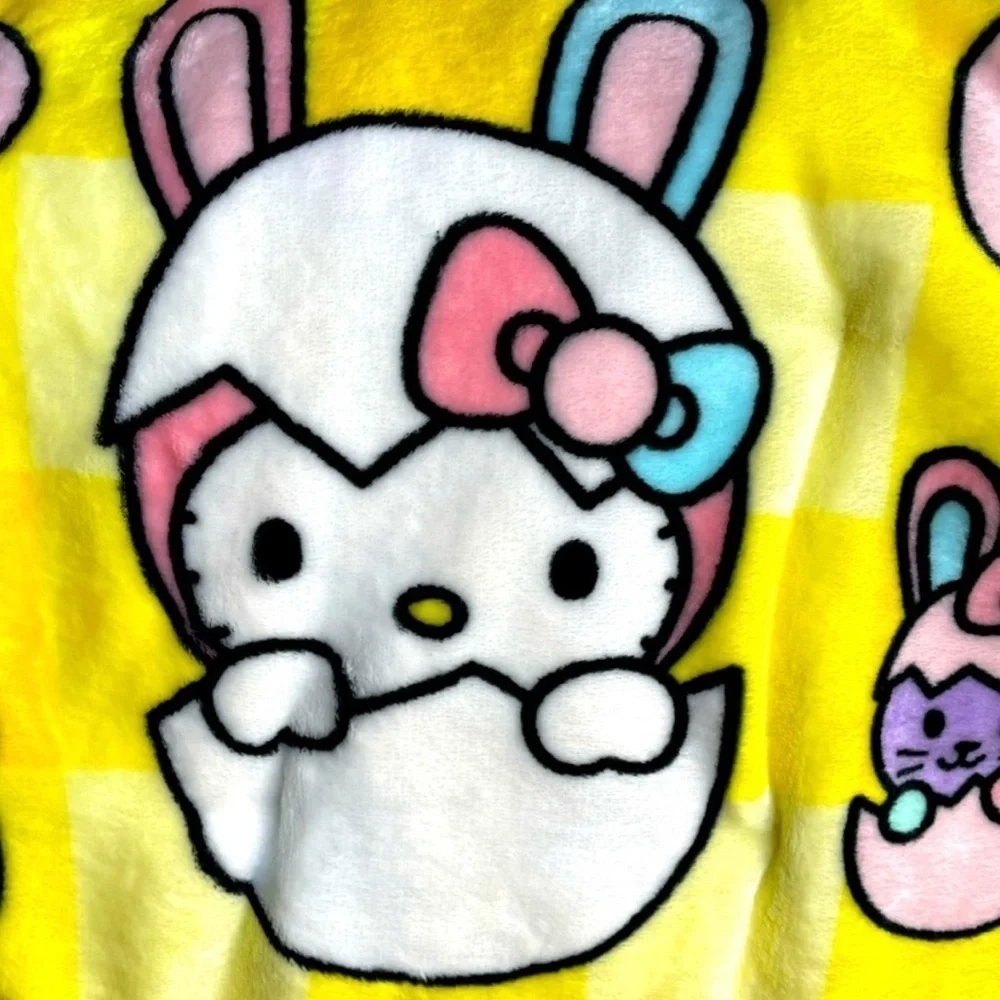 NWT HELLO KITTY YELLOW EASTER BUNNY EGG THROW BLANKET